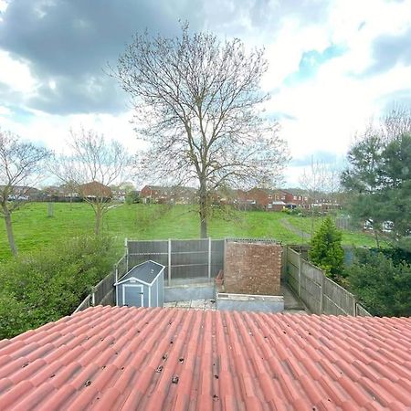 Three Bedrooms House In Windsor Esterno foto
